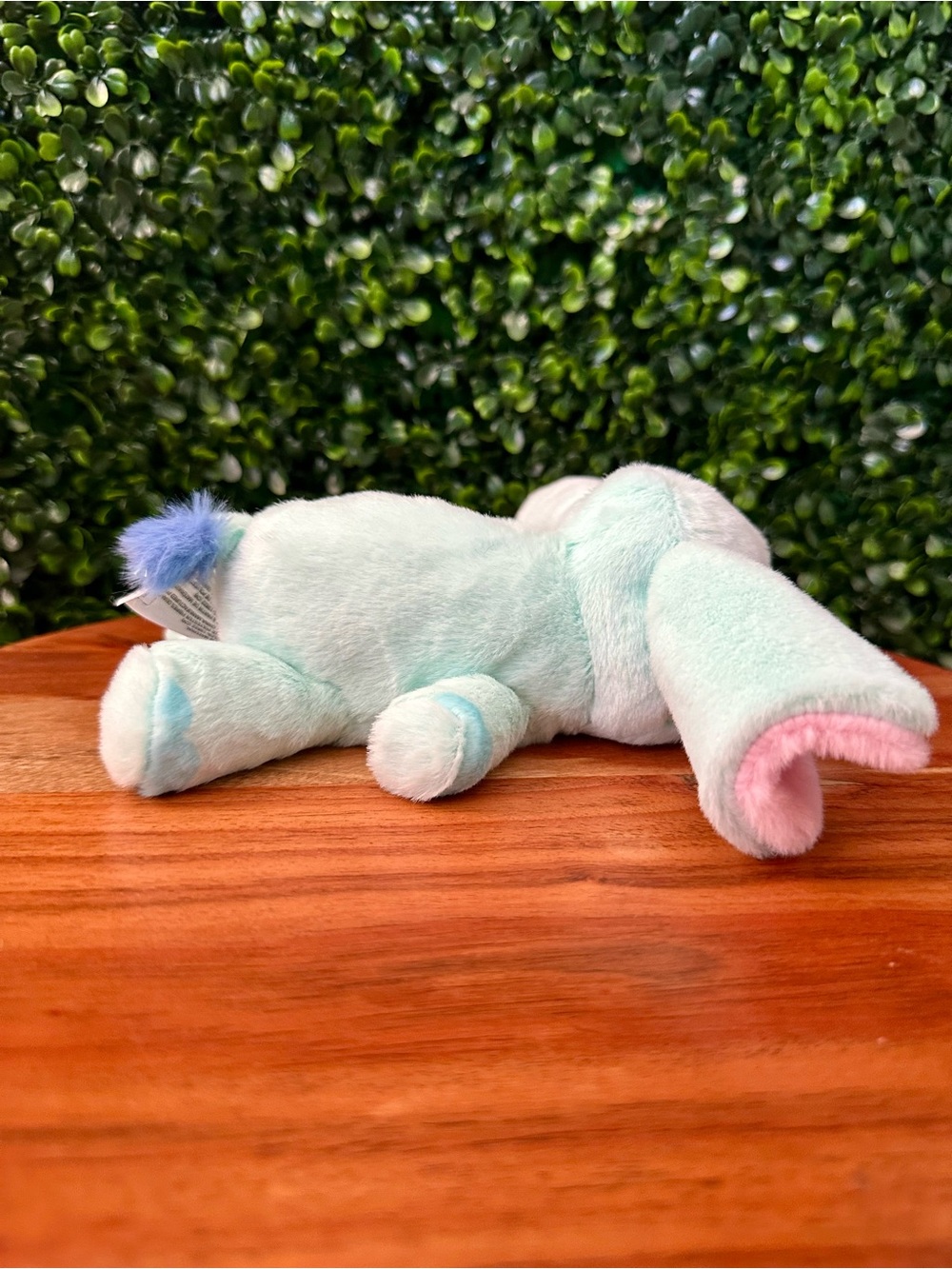 Zuru Hug-A-Lumps Fuzzy Eliza Elephant Mini Weighted Plush - Picture 4 of 5
